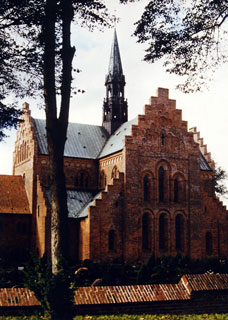 loegumkloster.jpg
