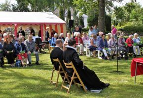 Impressionen vom dt.-dä. Pfingstgottesdienst in Tingleff